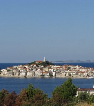 Zdjęcie z rejsu żeglarskiego Kremik: Restauracja przy marinie