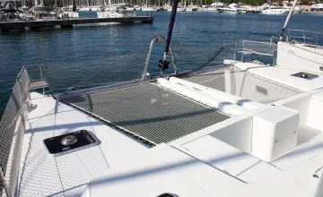 Lagoon 440 — zdjęcie 3