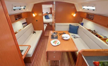 Bavaria 36 — zdjęcie 3