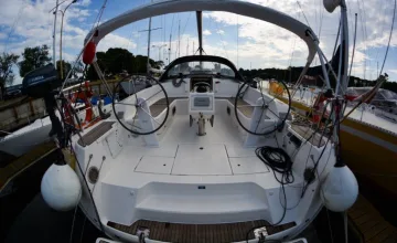 Bavaria Cruiser 46 — zdjęcie 2