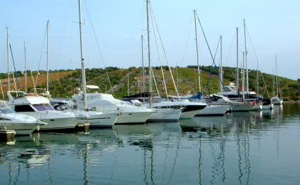 Zdjęcie Restauracja przy marinie