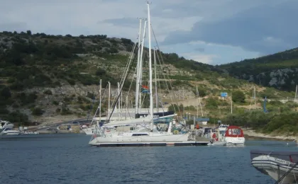 Zdjęcie Restauracja przy marinie