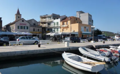 Wzgórze i zatoka Makirina – zdjęcie 5