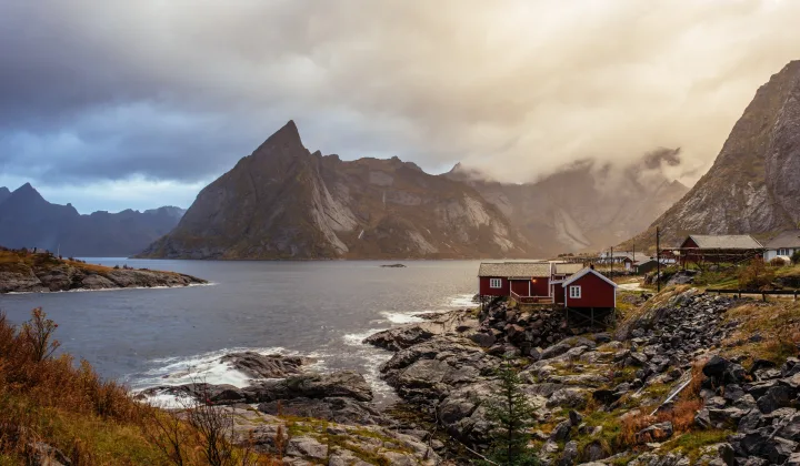 Lofoty – eksploracja archipelagu i poszukiwanie zorzy polarnej Tromsø - Lofoty - Tromsø 7 dni S/y Bara - Bara