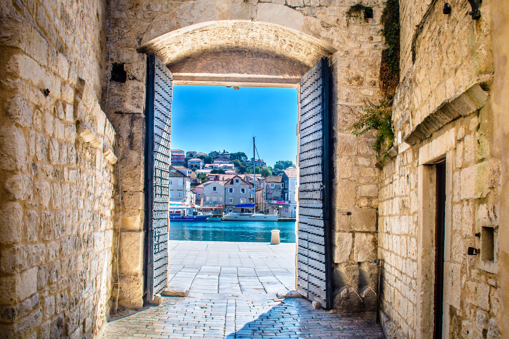 Trogir – miasto żywej historii