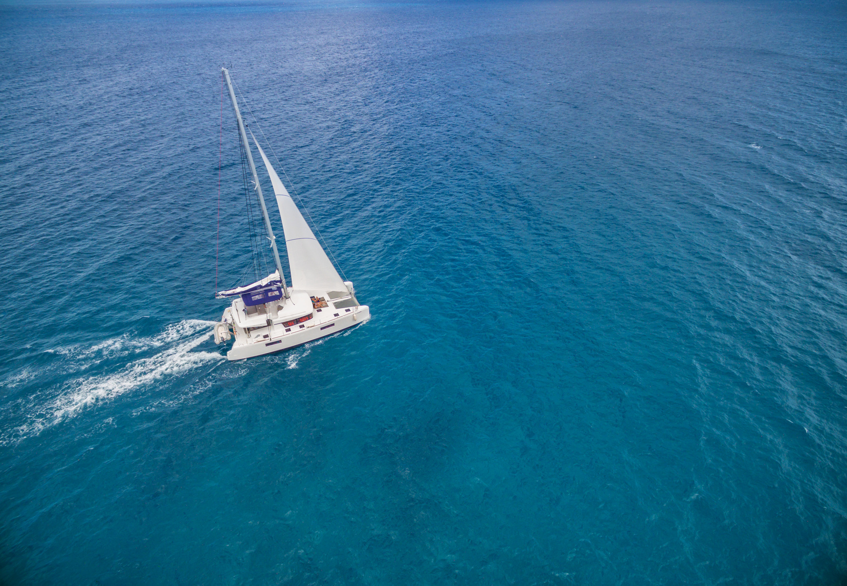 Rejs wakacyjny Zaton - Tribunj - Kornaty - Skradin Lagoon 380 S/Y Artan