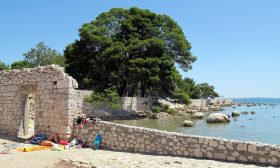 Zdjęcie z rejsu żeglarskiego Kukljica: Wypoczynek na plażach w okolicy Kukljicy