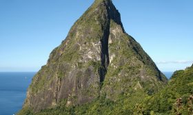 Zdjęcie z rejsu żeglarskiego Marigot Bay: Pitons