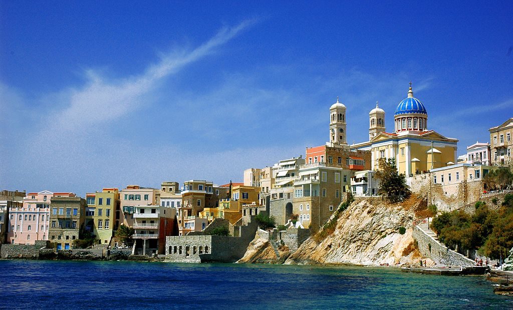 St._Nicolas_and_Vaporia_district,_Syros_island,_Greece_-_panoramio.jpg