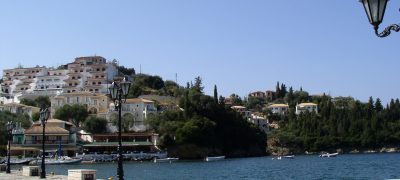 Grand_Harbour_of_Syvota_rejsomat.JPG