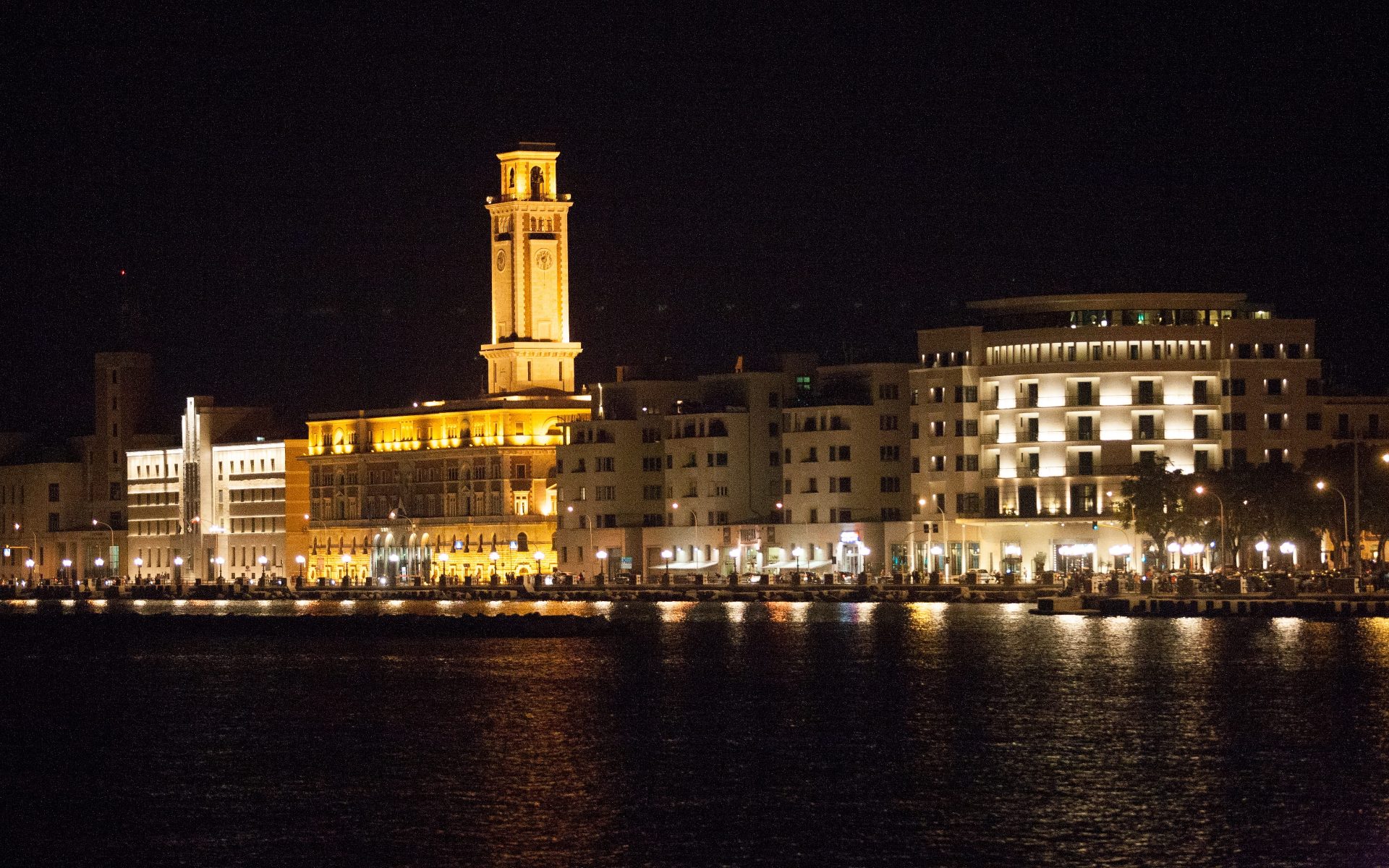 Bari night waterfront.jpg