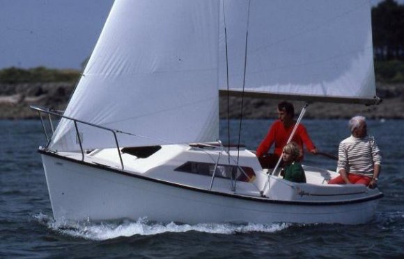 California 550 (beneteau)