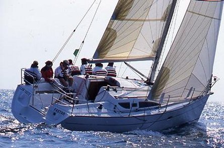 Sun Fast 32i (jeanneau)