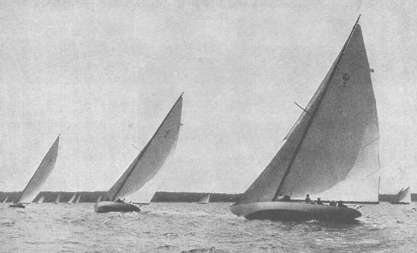 Larchmont O Class