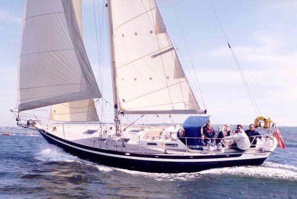 Tradewind 35